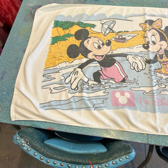 Vintage Disney Beach Towel - Picture 6 of 11